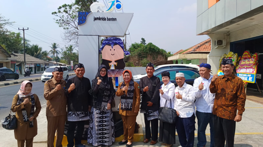 Rayakan Hari Jadi Ke 9 Jamkrida Banten Resmikan Tugu Kang Jamin